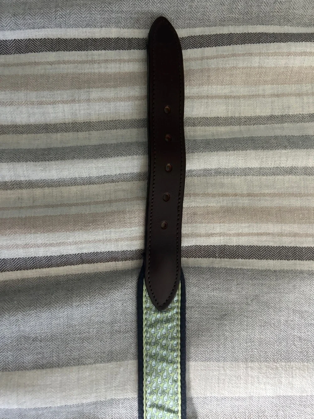 VV boys size 26 whale belt